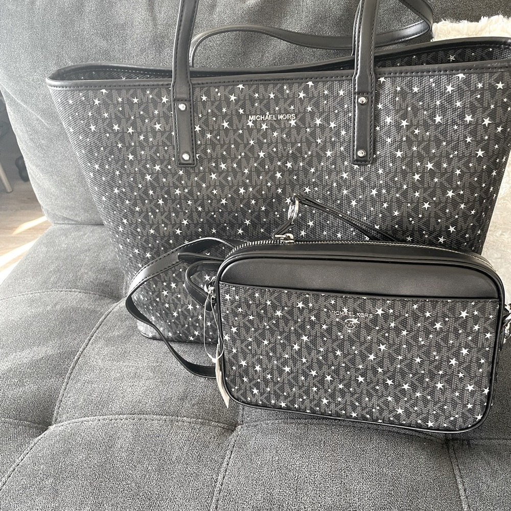 Brand new with tags Michael Kors jet set Combo Retails 456